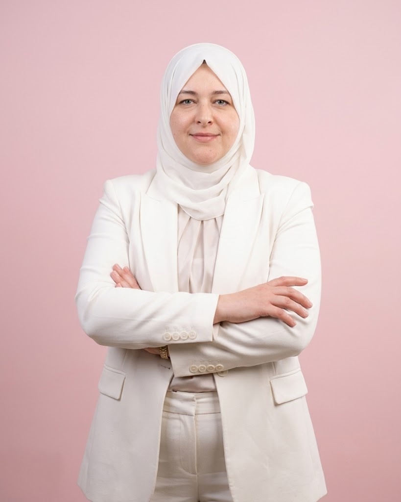 د. لميس - استشارية أمراض النساء والتوليد